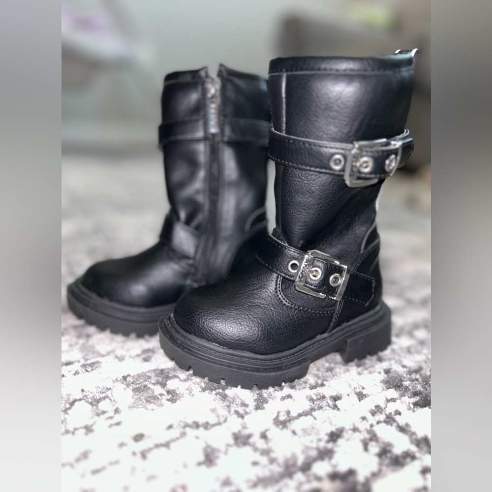 Toddler DKNY boots